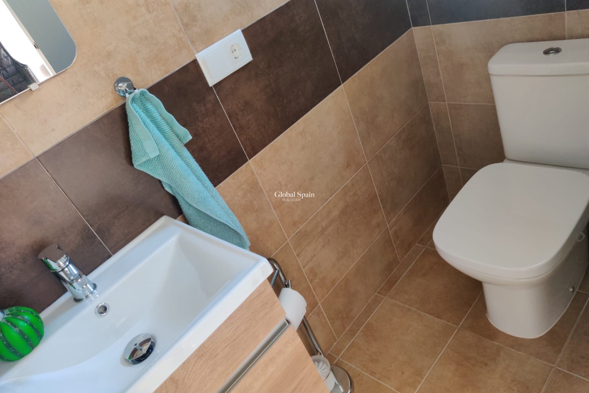 Revente - VILLA -
COX - Cox