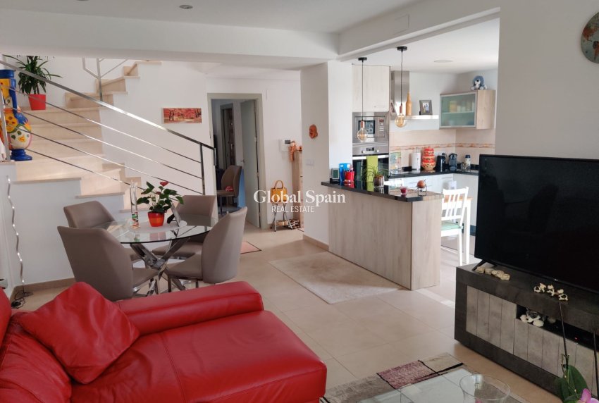 Revente - VILLA -
COX - Cox