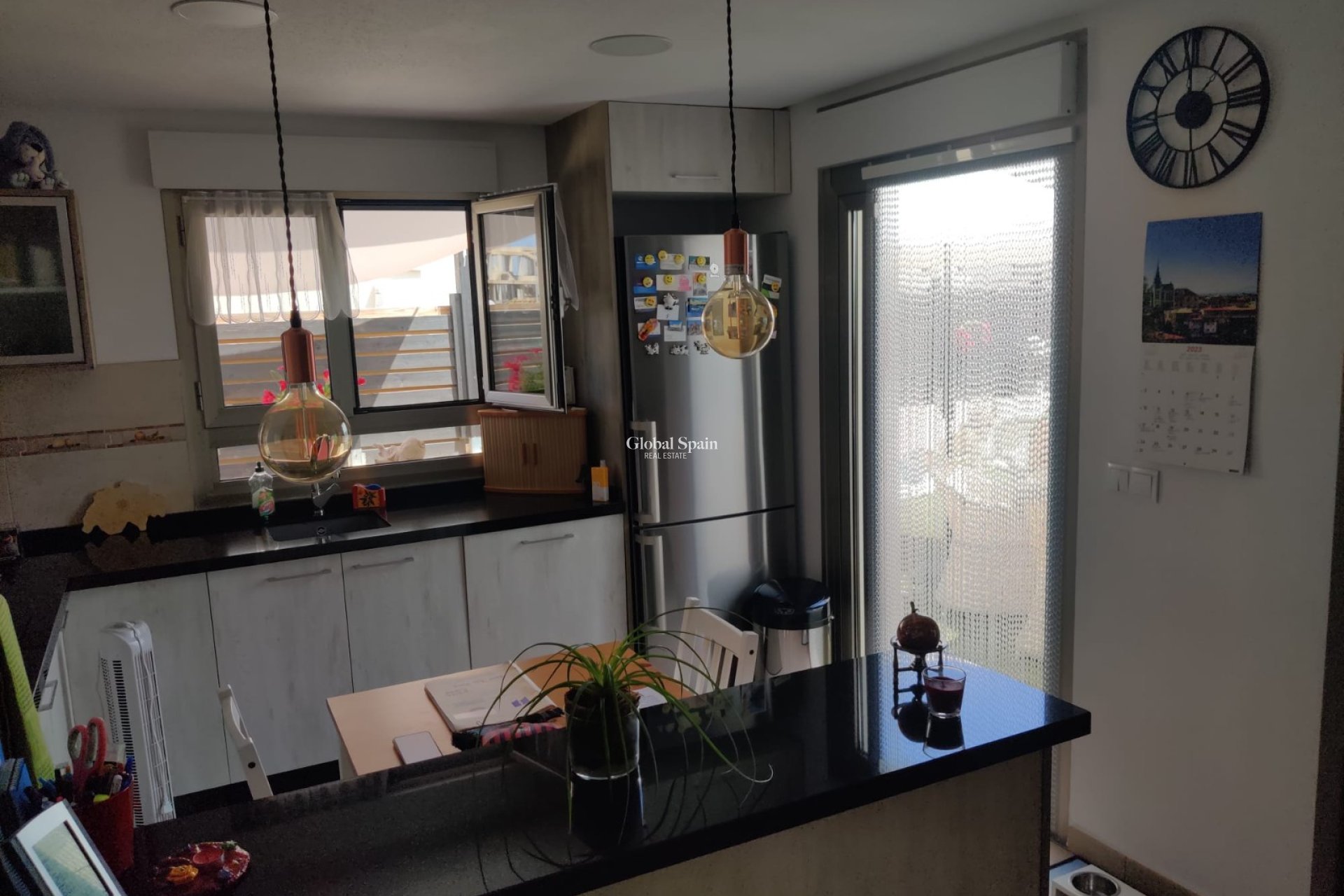 Revente - VILLA -
COX - Cox