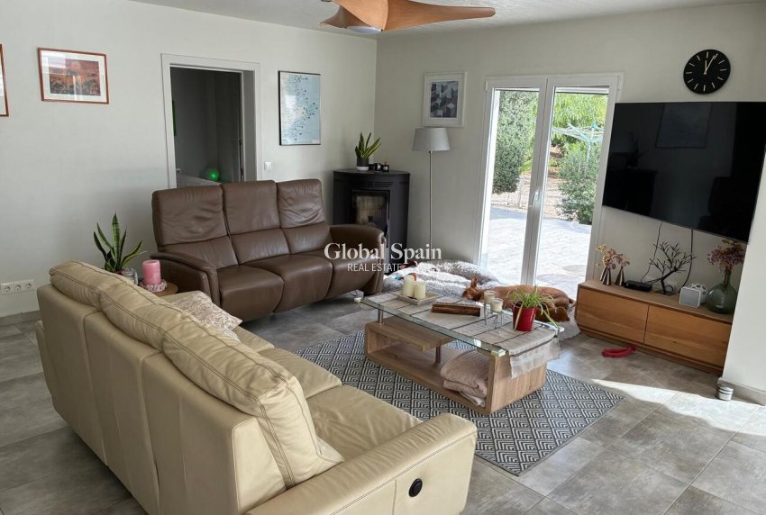 Revente - VILLA -
CREVILLENTE - Costa Blanca