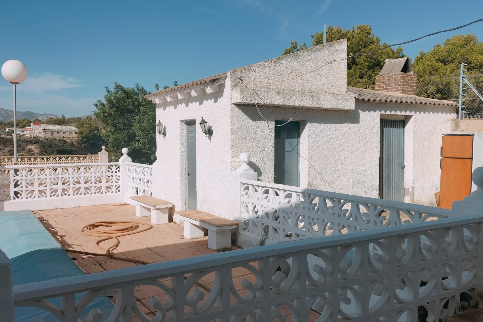 Revente - VILLA -
CREVILLENTE - Inland