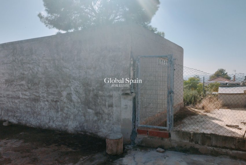 Revente - VILLA -
CREVILLENTE - Inland