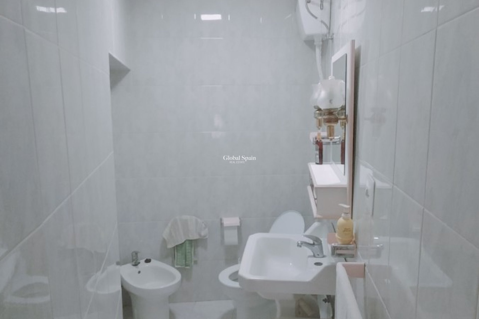 Revente - VILLA -
CREVILLENTE - Inland