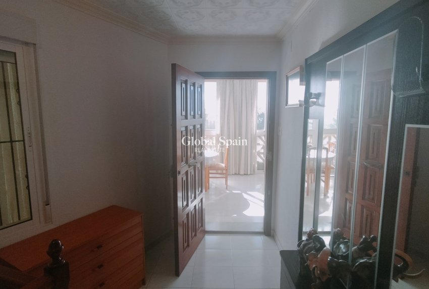 Revente - VILLA -
CREVILLENTE - Inland