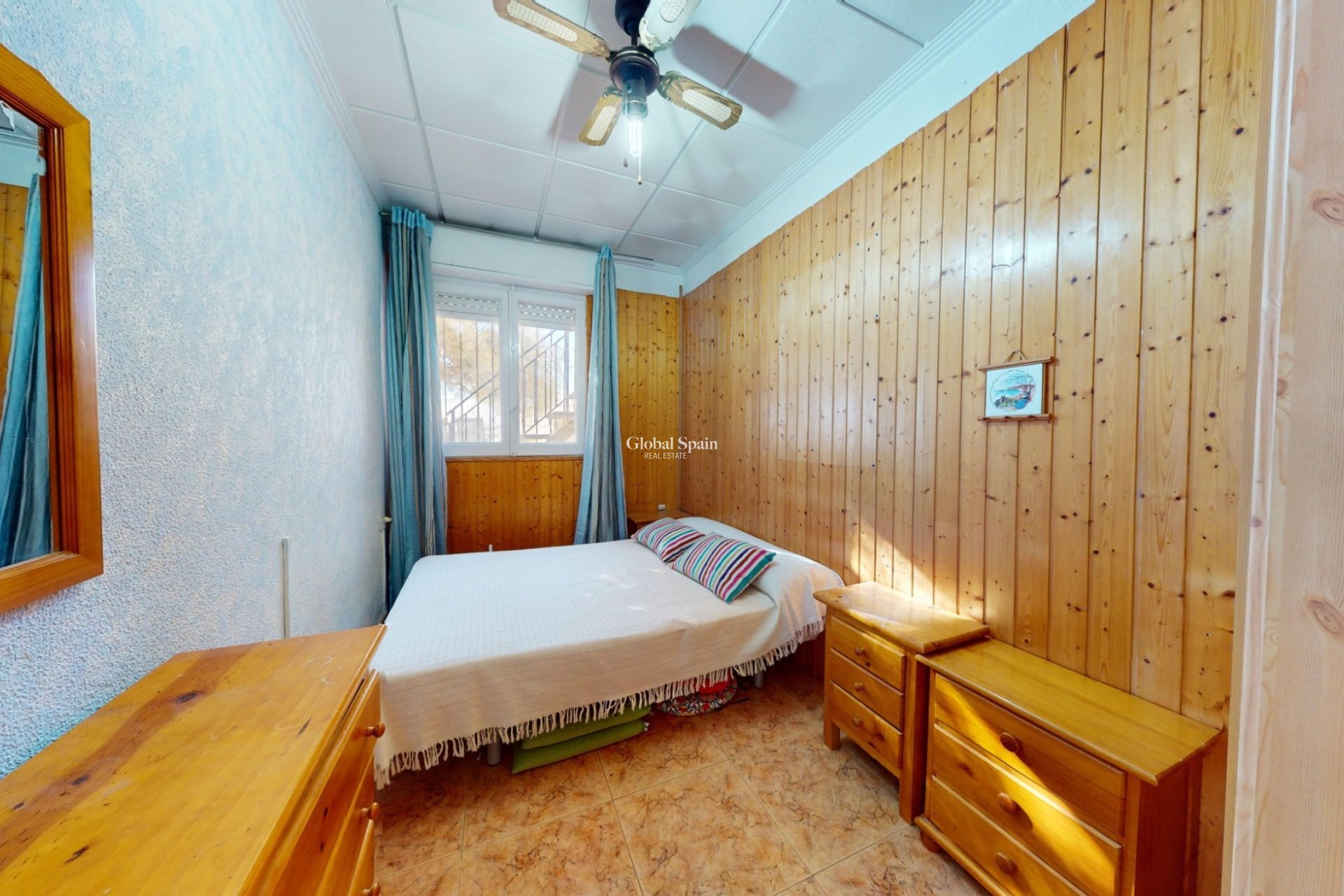 Revente - VILLA -
CREVILLENTE - Inland