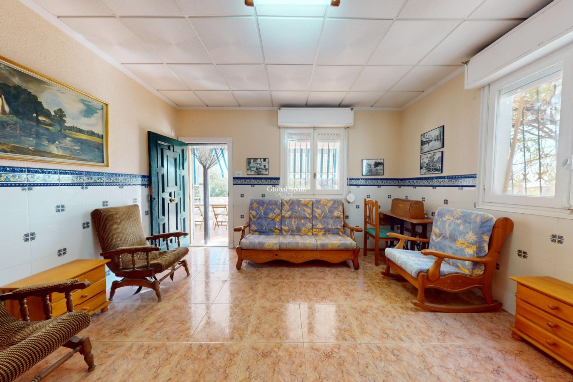 Revente - VILLA -
CREVILLENTE - Inland