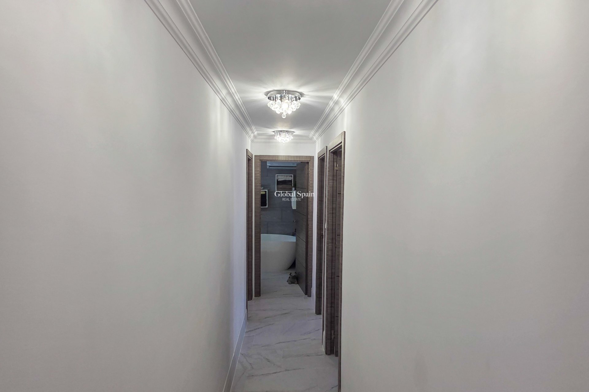 Revente - VILLA -
CREVILLENTE - Inland