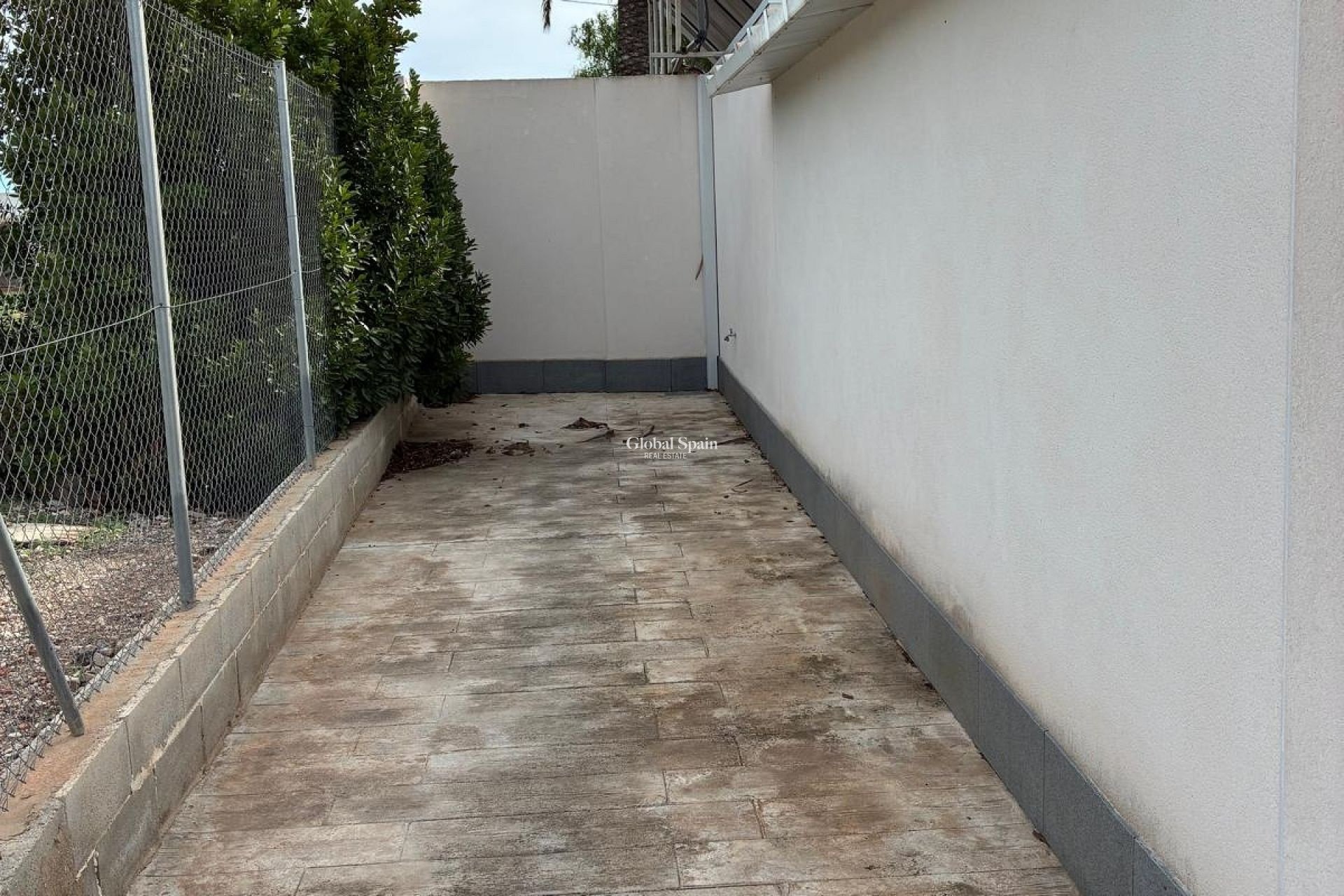 Revente - VILLA -
CREVILLENTE