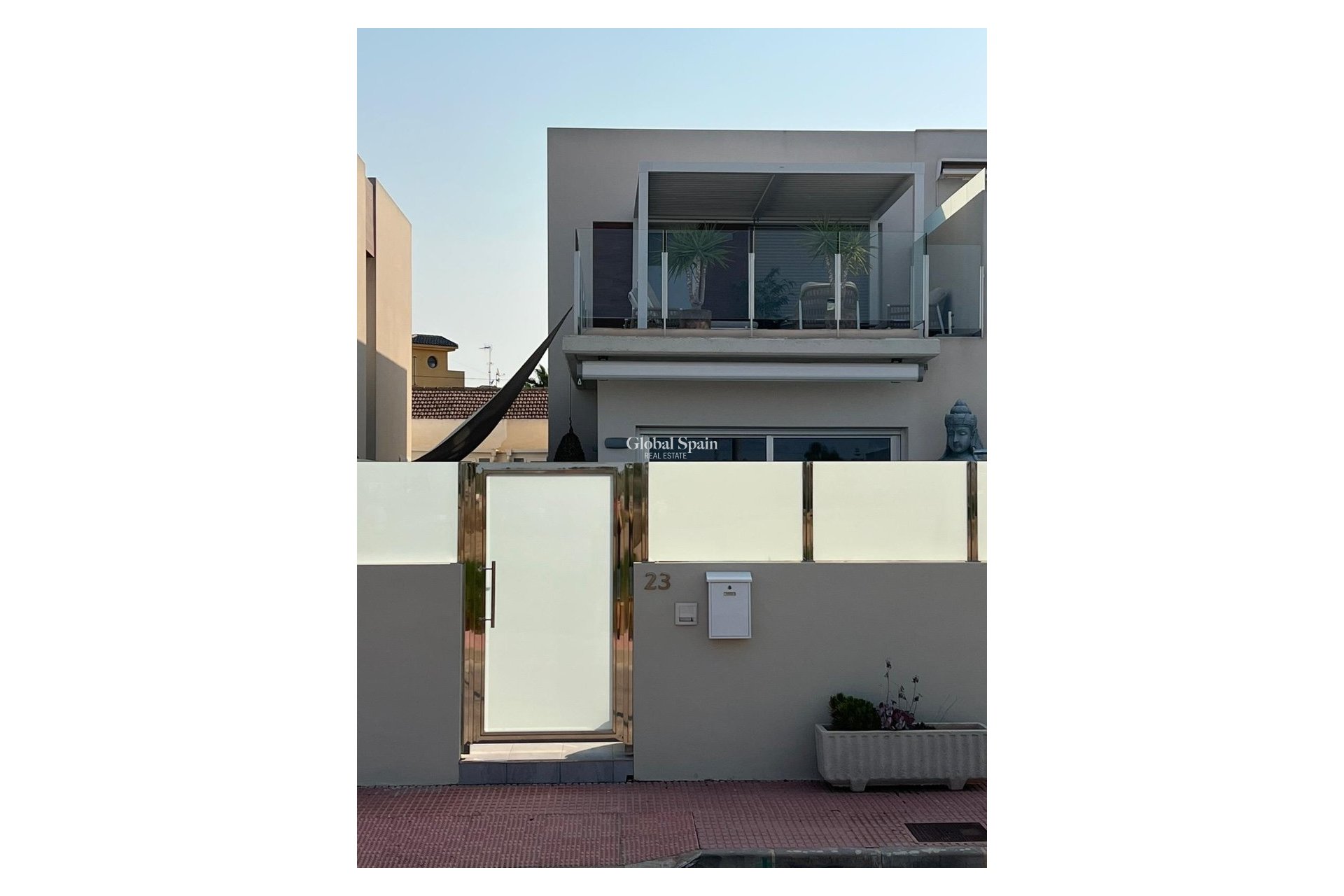 Revente - VILLA -
DAYA VIEJA - Costa Blanca