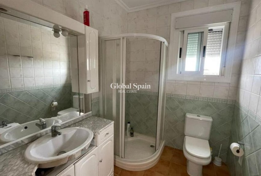 Revente - VILLA -
DAYA VIEJA - Costa Blanca