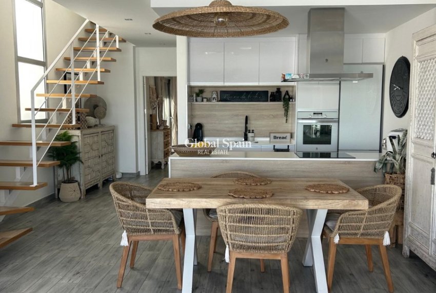 Revente - VILLA -
DAYA VIEJA - Costa Blanca