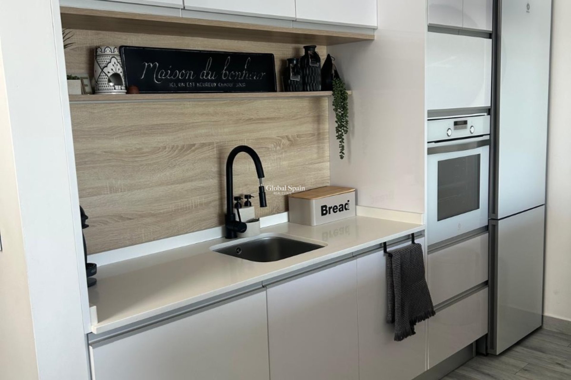 Revente - VILLA -
DAYA VIEJA - Costa Blanca