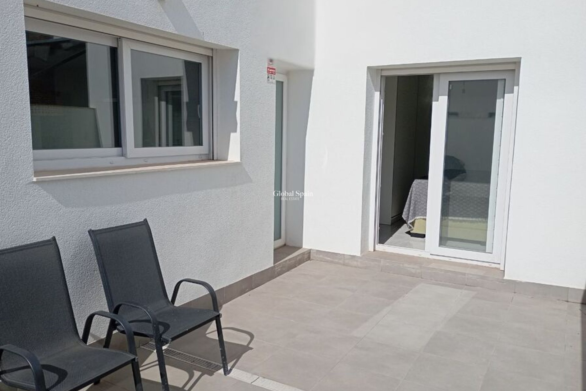 Revente - VILLA -
DAYA VIEJA - Costa Blanca