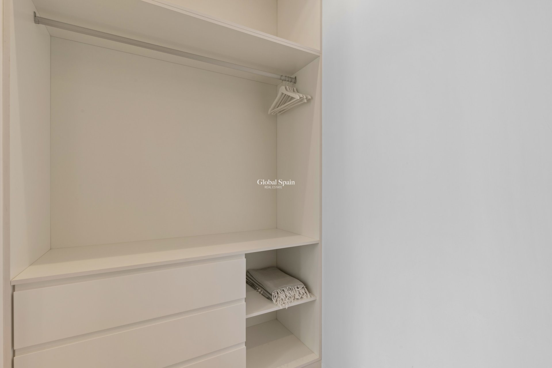 Revente - VILLA -
DEHESA DE CAMPOAMOR - Costa Blanca