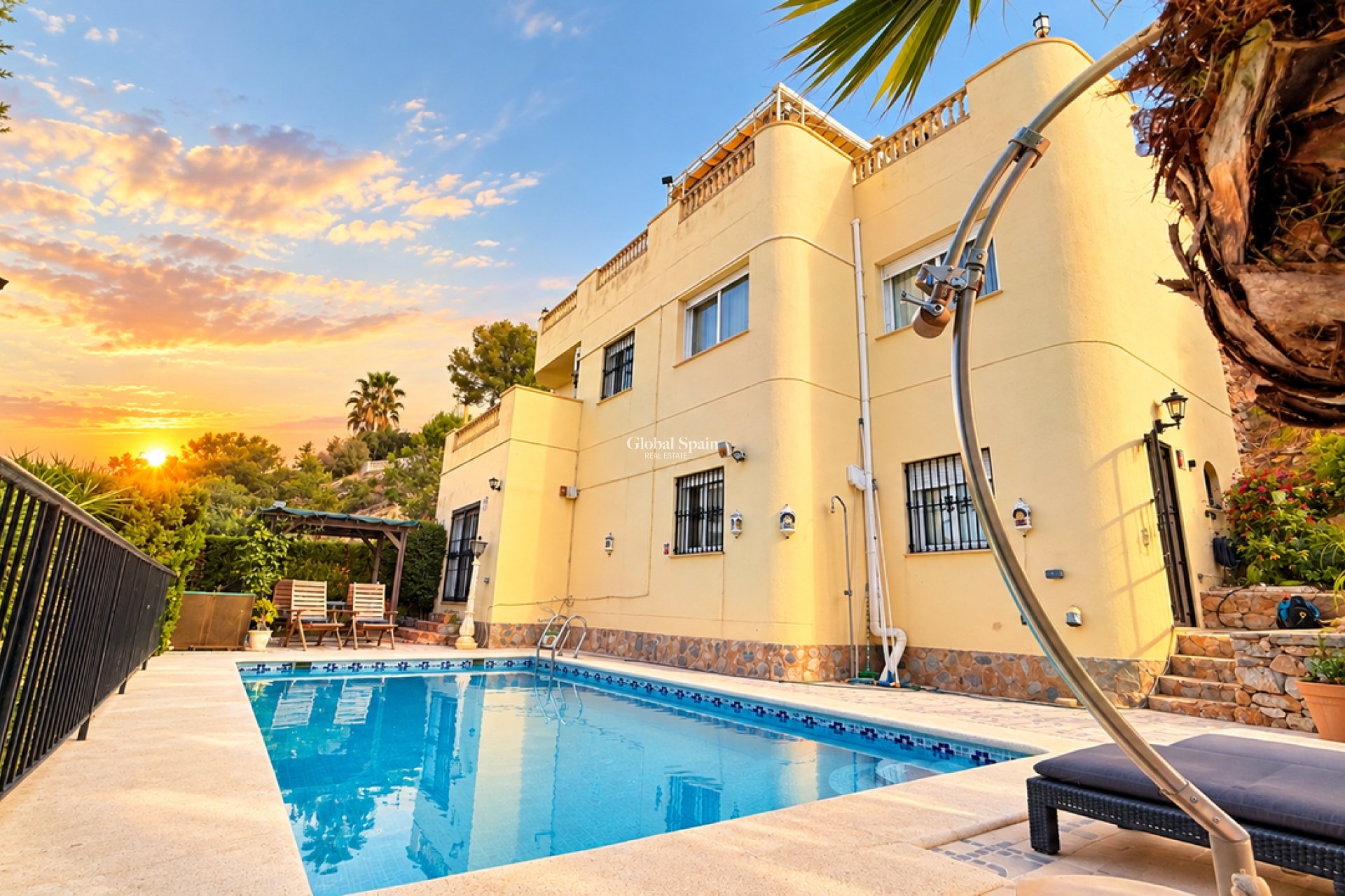 Revente - VILLA -
DEHESA DE CAMPOAMOR - Costa Blanca
