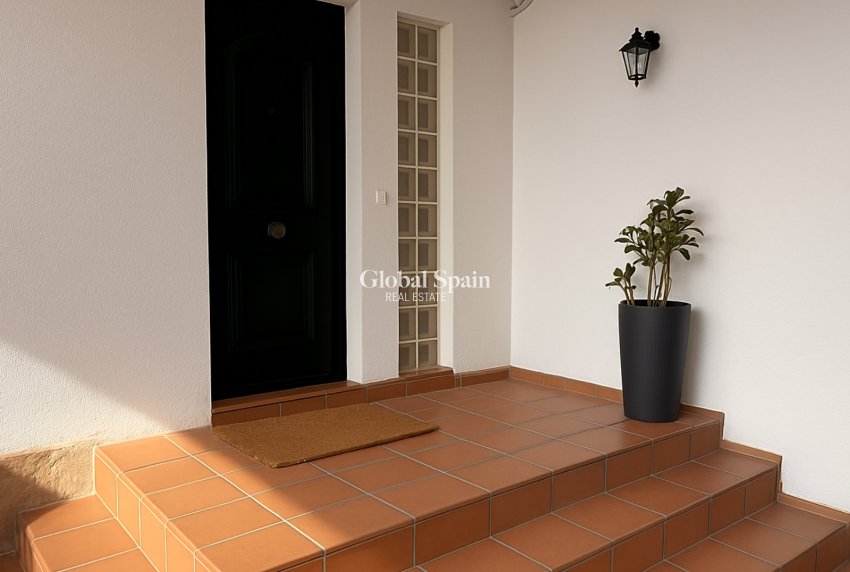 Revente - VILLA -
DENIA - Devesses - Monte Pego
