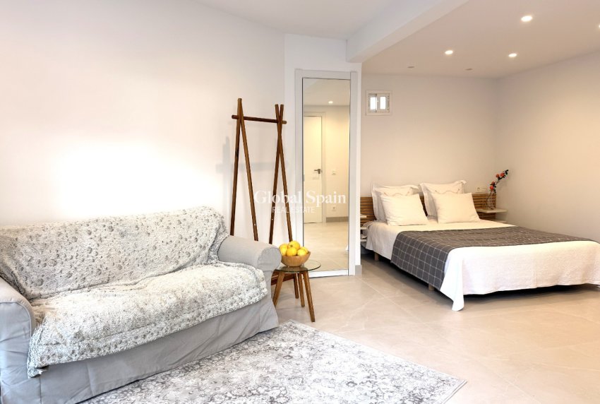 Revente - VILLA -
DENIA - Devesses - Monte Pego