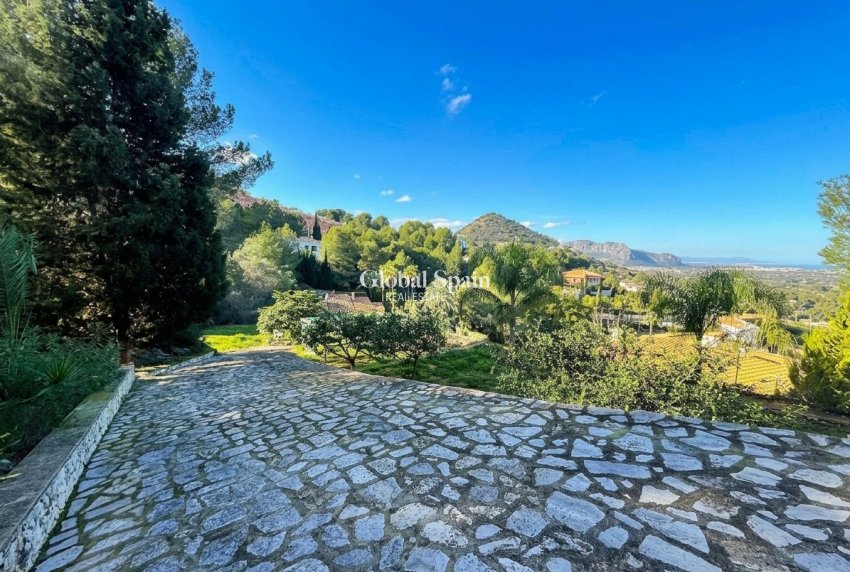 Revente - VILLA -
DENIA - La sella - Jesus pobre
