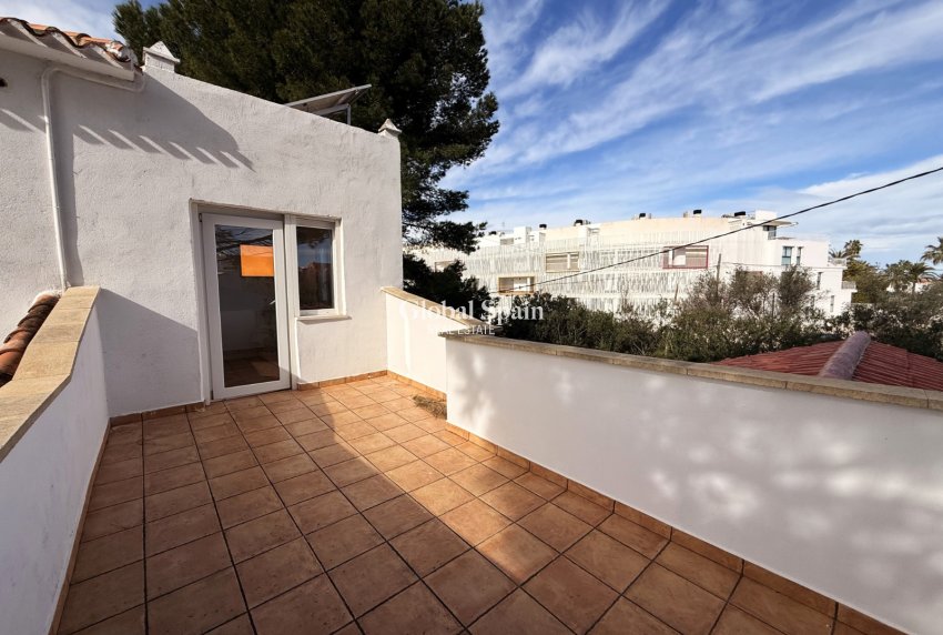 Revente - VILLA -
DENIA - Les Marines - Las Marinas