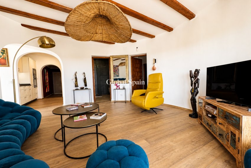 Revente - VILLA -
DENIA - Montgó