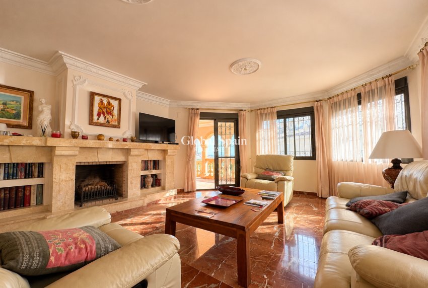 Revente - VILLA -
DENIA - Montgó