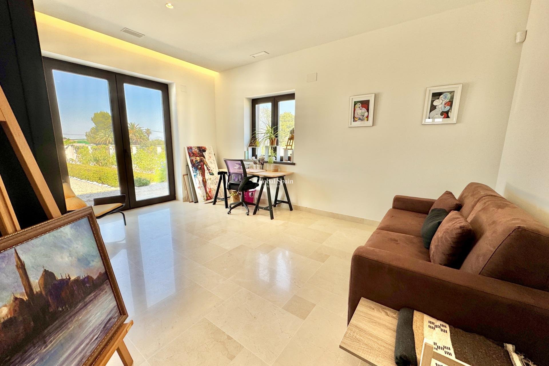 Revente - VILLA -
DOLORES - Comunidad Valenciana