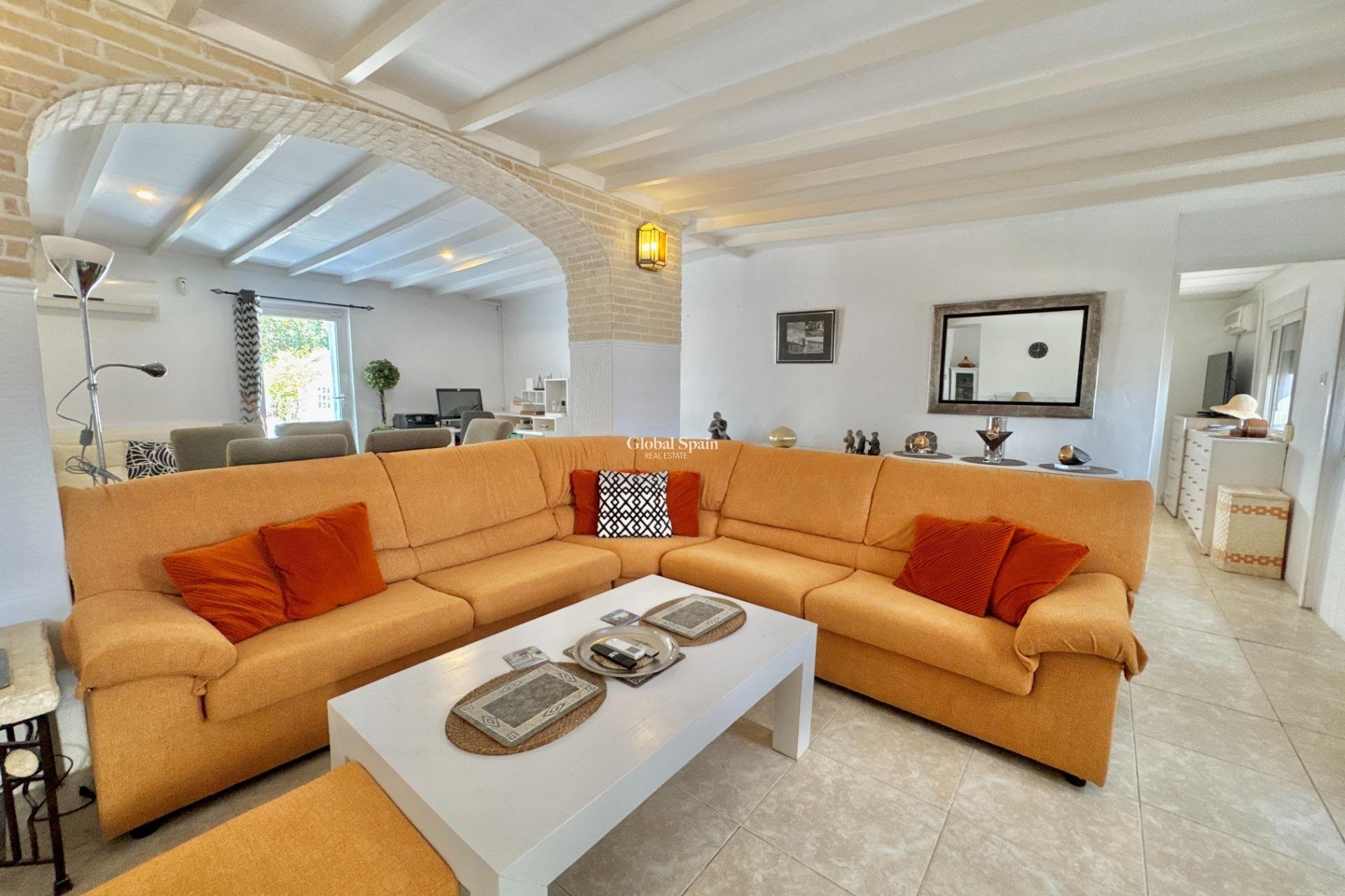 Revente - VILLA -
DOLORES - Comunidad Valenciana