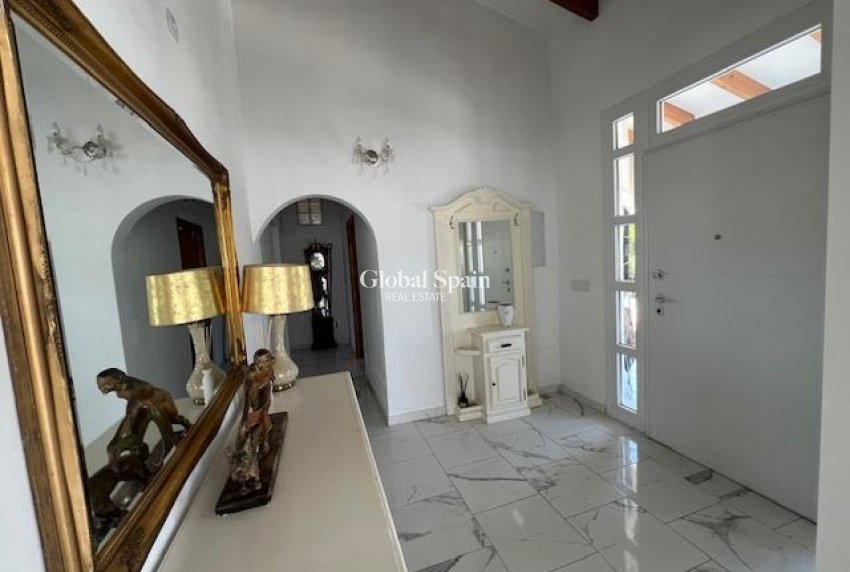 Revente - VILLA -
DOLORES - Comunidad Valenciana