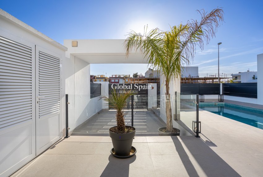 Revente - VILLA -
DOLORES - Costa Blanca