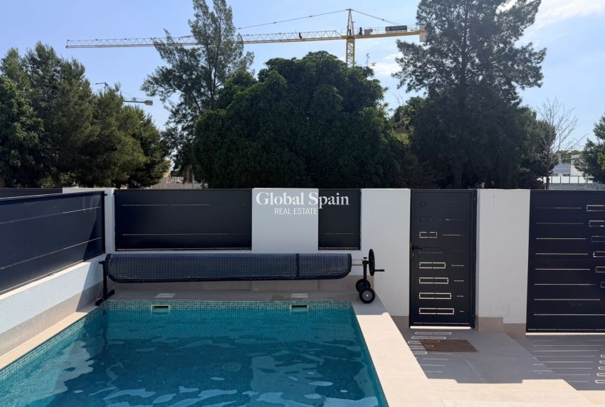 Revente - VILLA -
DOLORES - Costa Blanca