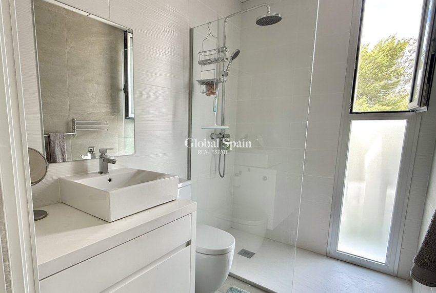 Revente - VILLA -
DOLORES - Costa Blanca