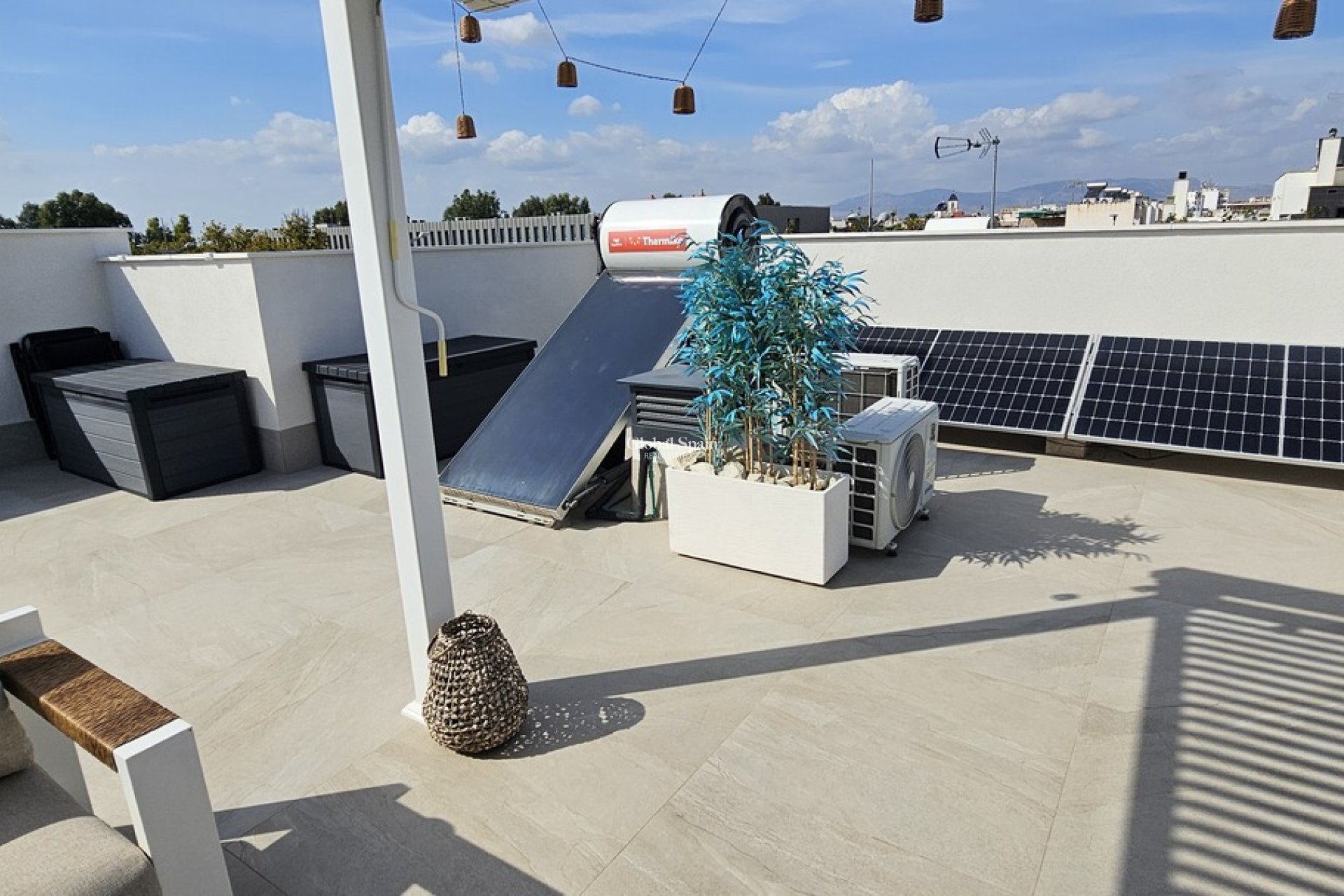 Revente - VILLA -
DOLORES - Sector 4