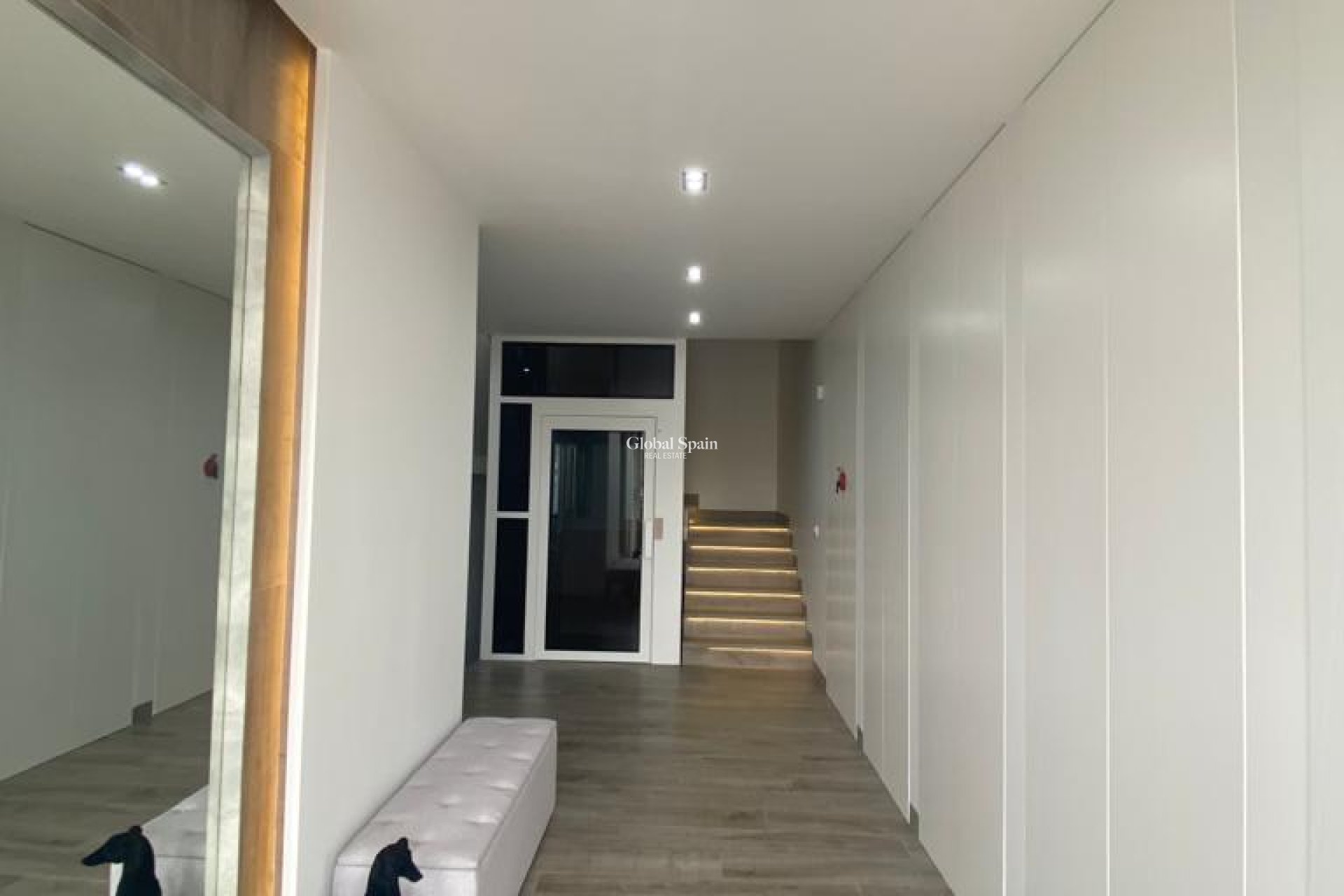 Revente - VILLA -
EL CAMPELLO - Costa Blanca