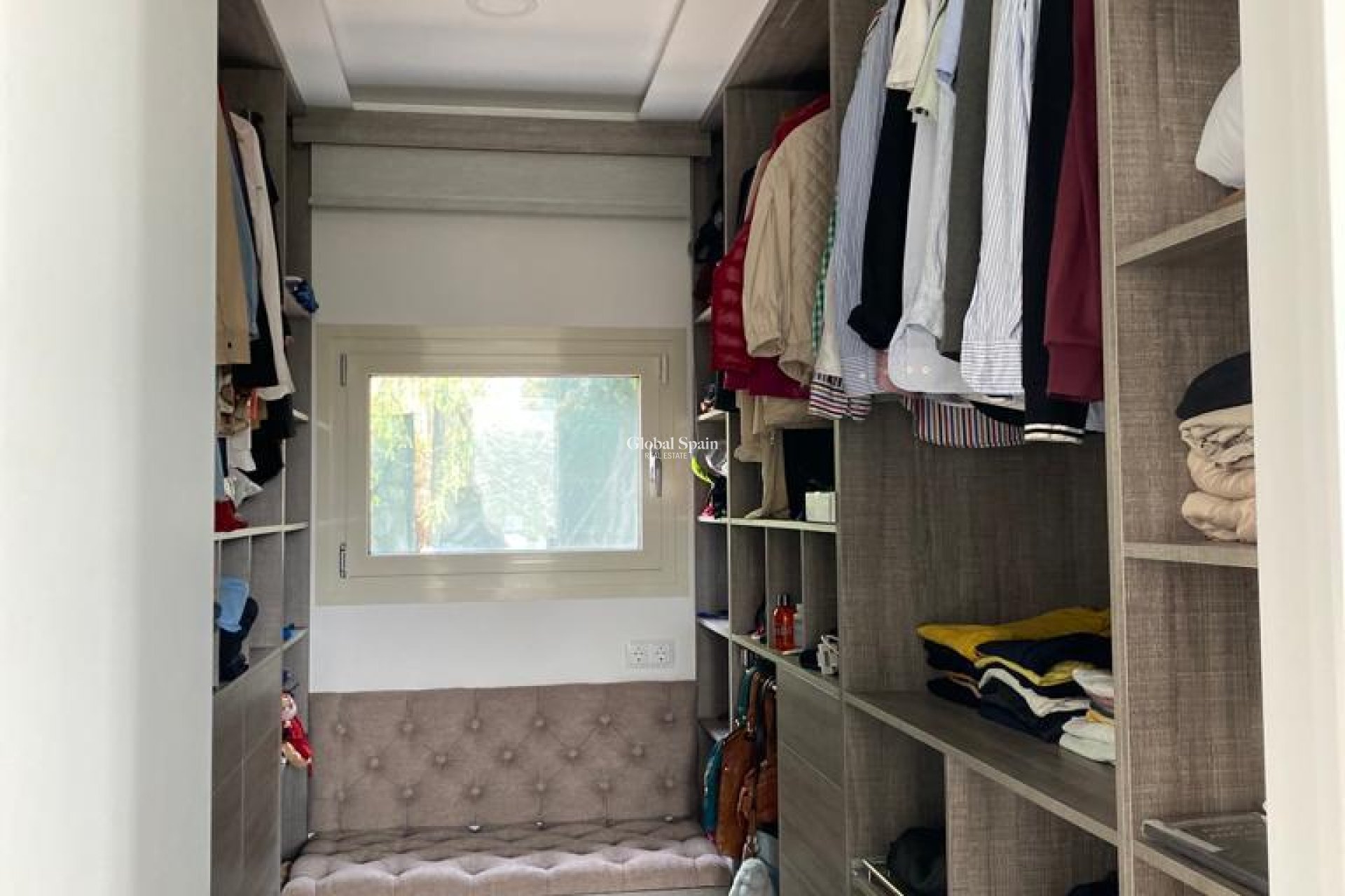 Revente - VILLA -
EL CAMPELLO - Costa Blanca