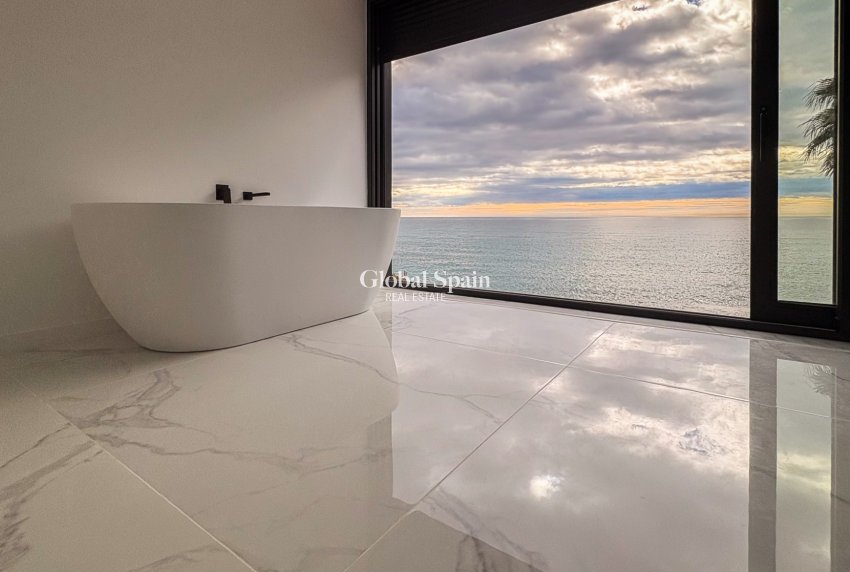 Revente - VILLA -
EL CAMPELLO - Coveta Fuma