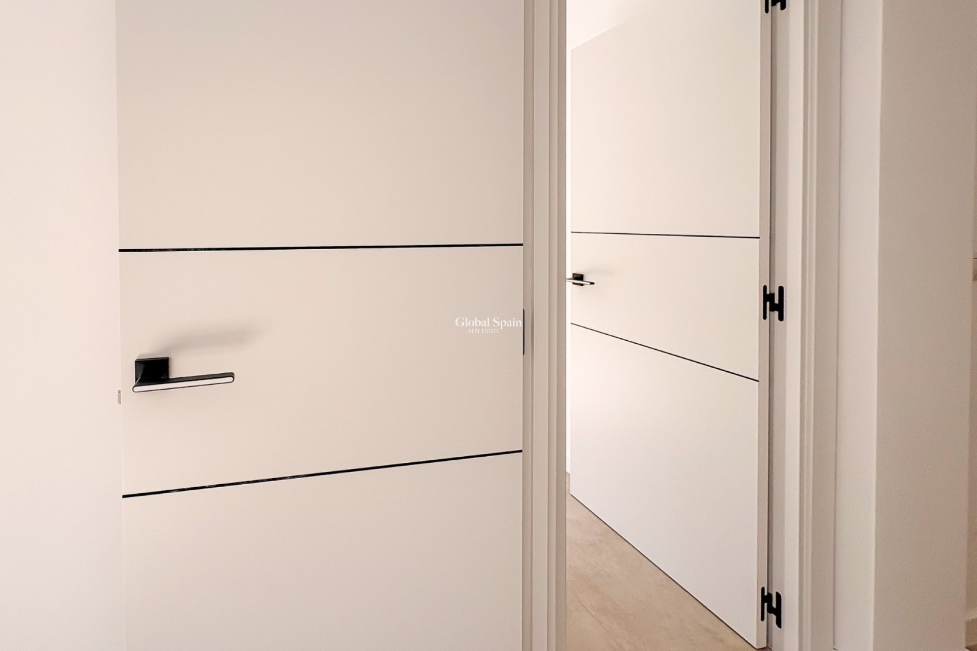 Revente - VILLA -
EL CAMPELLO - Pueblo Acantilado - Venta Lanuza