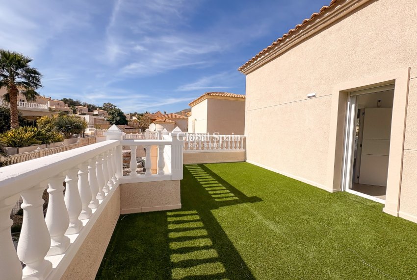Revente - VILLA -
EL CAMPELLO - Pueblo Acantilado - Venta Lanuza