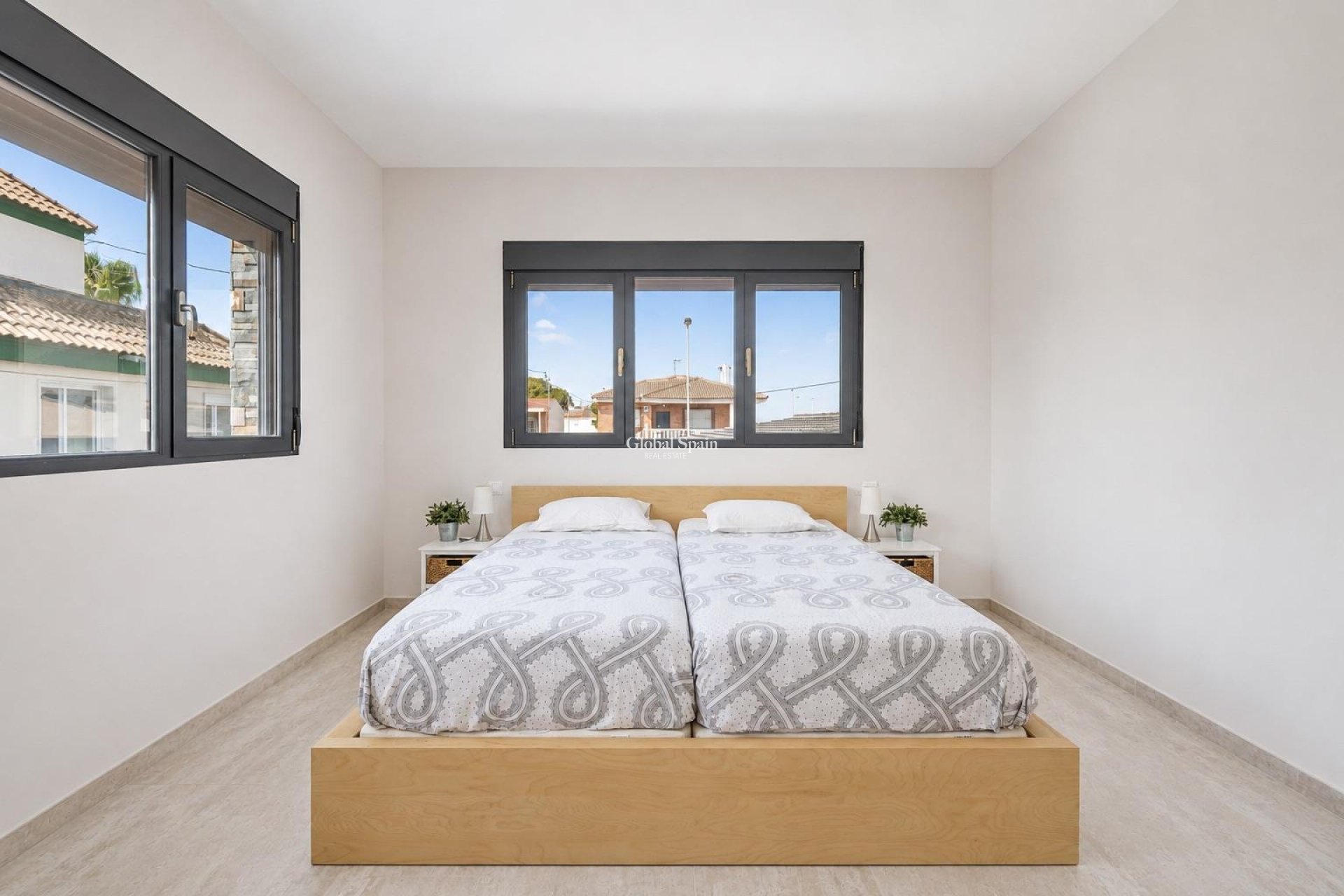 Revente - VILLA -
EL Carmoli Los Urrutias