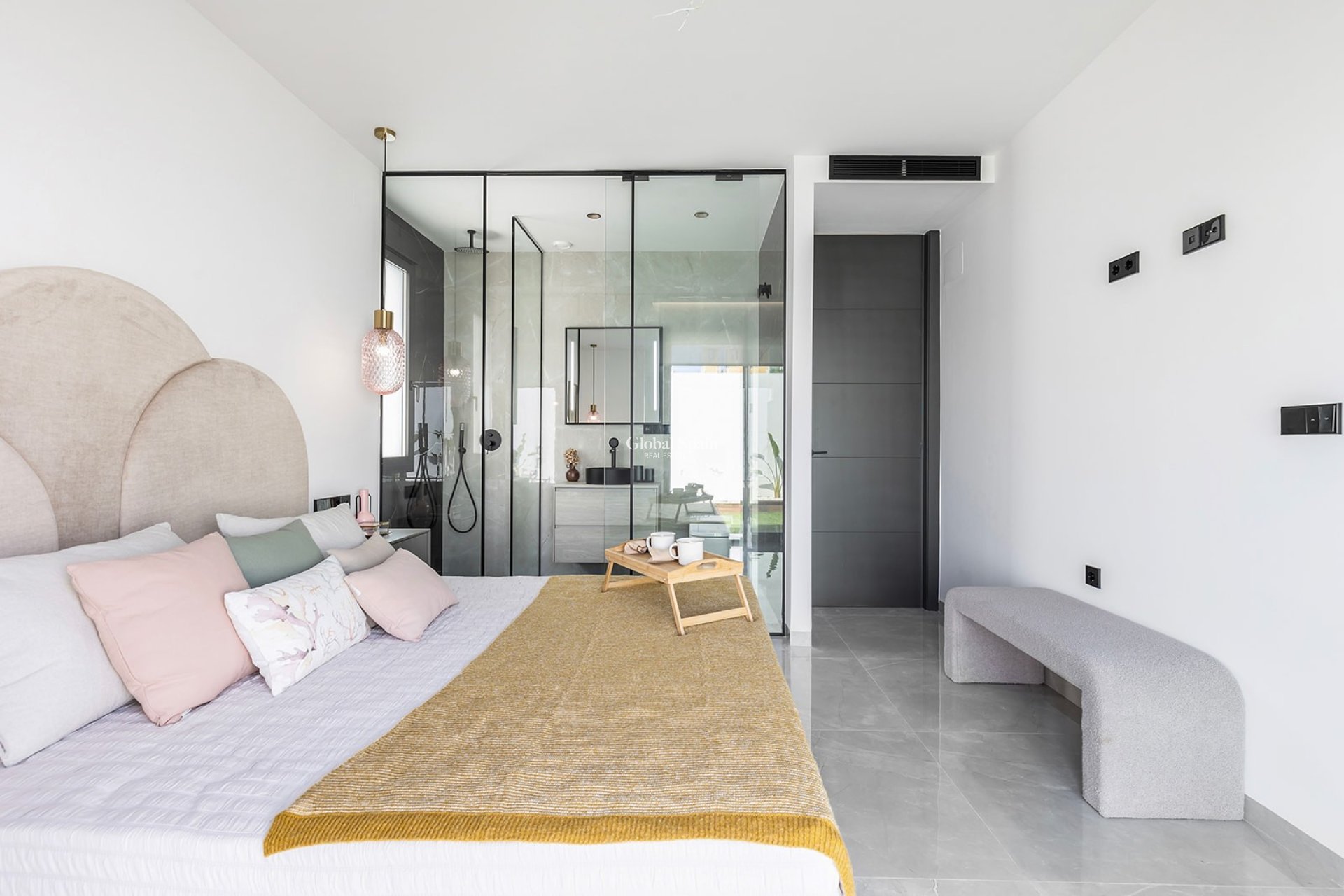 Revente - VILLA -
EL CHAPARRAL - Inland
