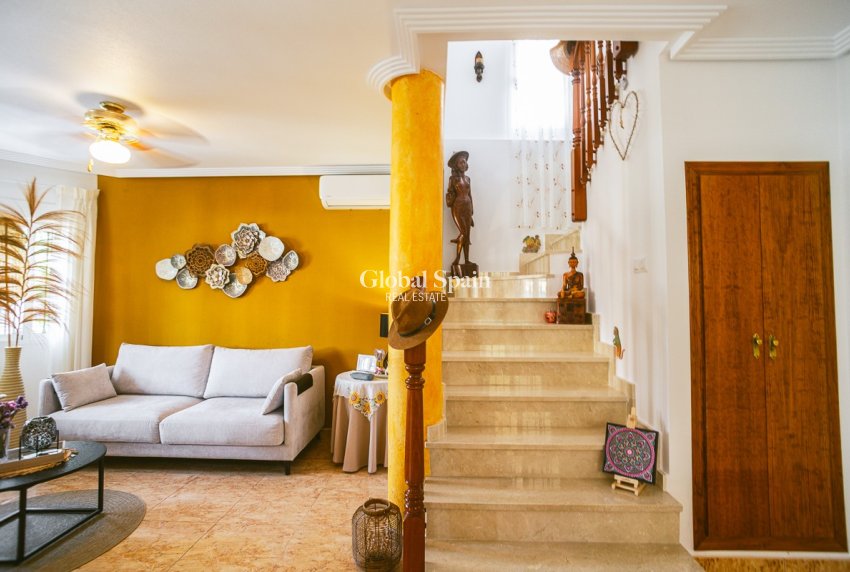 Revente - Villa -
EL RASO