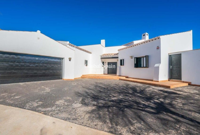 Revente - VILLA -
El Valle Golf Resort - Inland