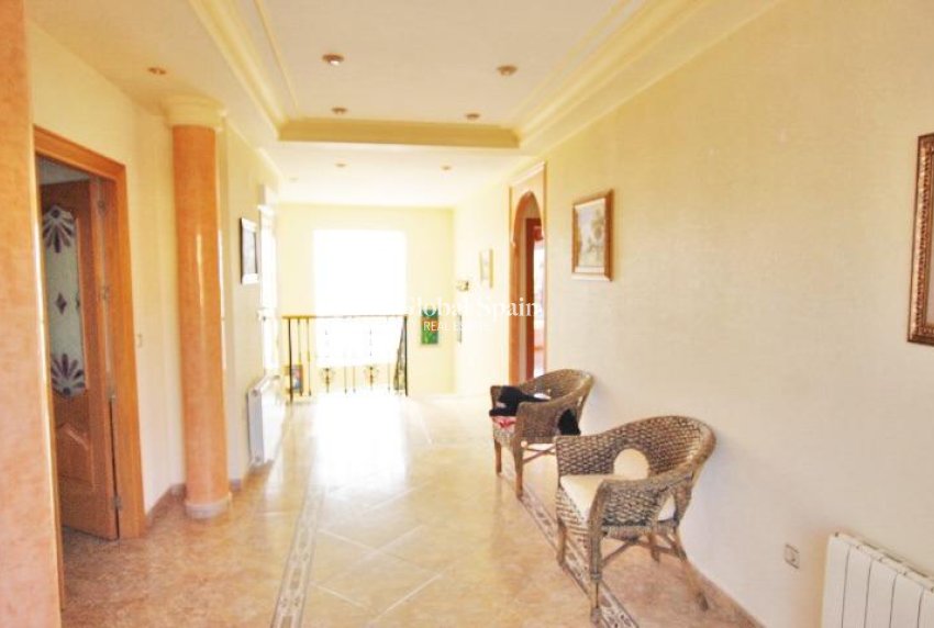 Revente - VILLA -
ELCHE - Altabix