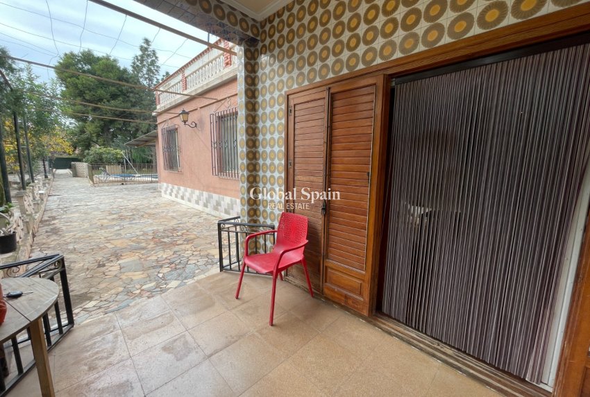 Revente - VILLA -
ELCHE - Costa Blanca