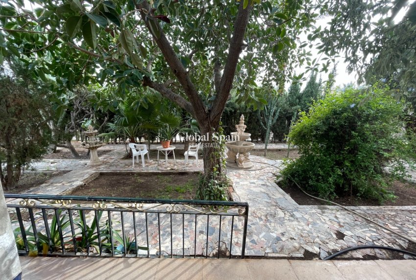 Revente - VILLA -
ELCHE - Costa Blanca