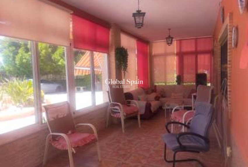 Revente - VILLA -
ELCHE - Costa Blanca