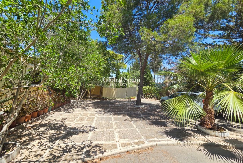 Revente - VILLA -
ELCHE - Costa Blanca