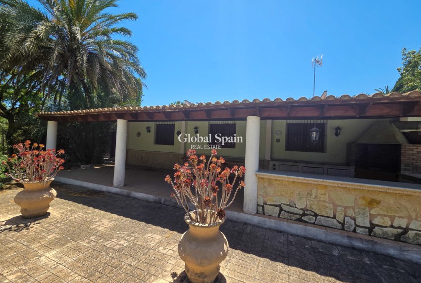 Revente - VILLA -
ELCHE - Costa Blanca