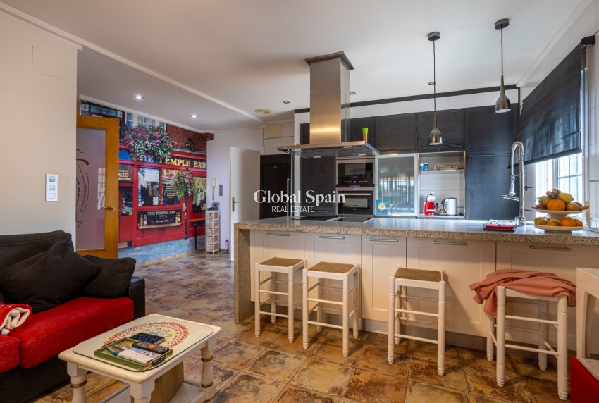 Revente - VILLA -
ELCHE - Costa Blanca