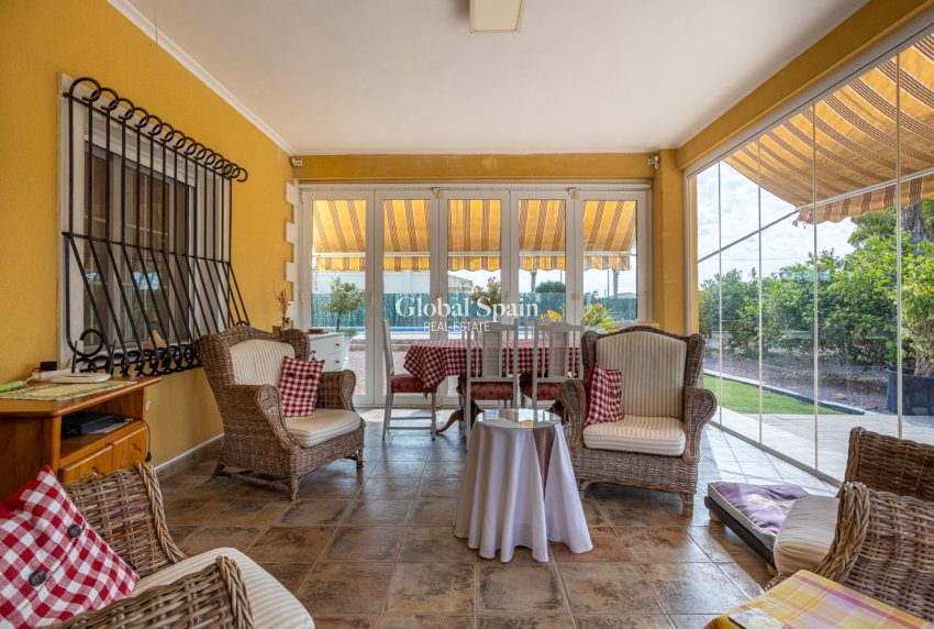 Revente - VILLA -
ELCHE - Costa Blanca