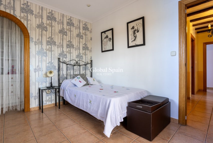 Revente - VILLA -
ELCHE - Costa Blanca